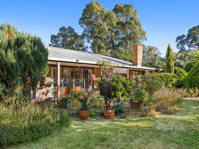 8 Trudgeons Road, Welshmans Reef