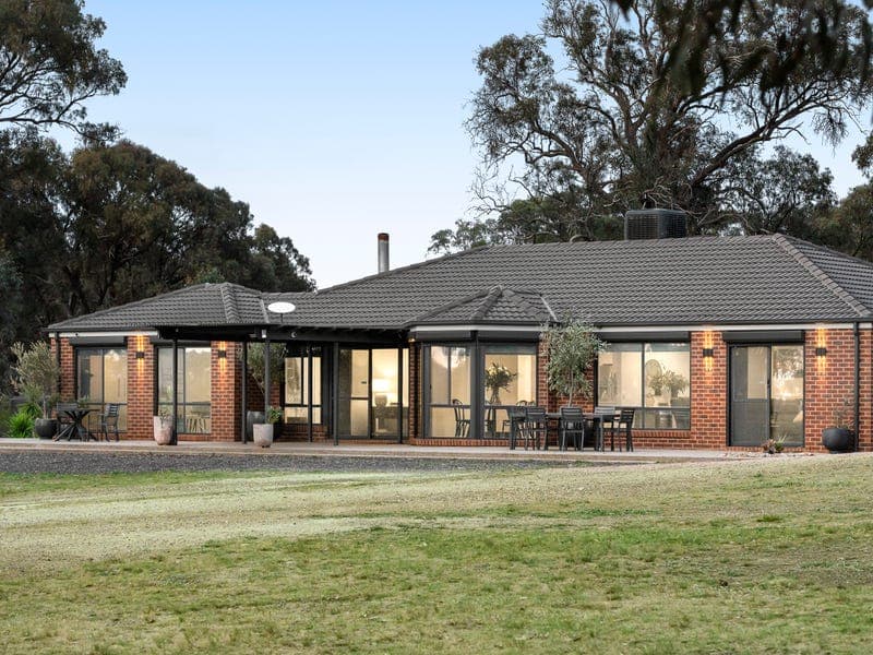 121 Pinchgut Lane, Shelbourne