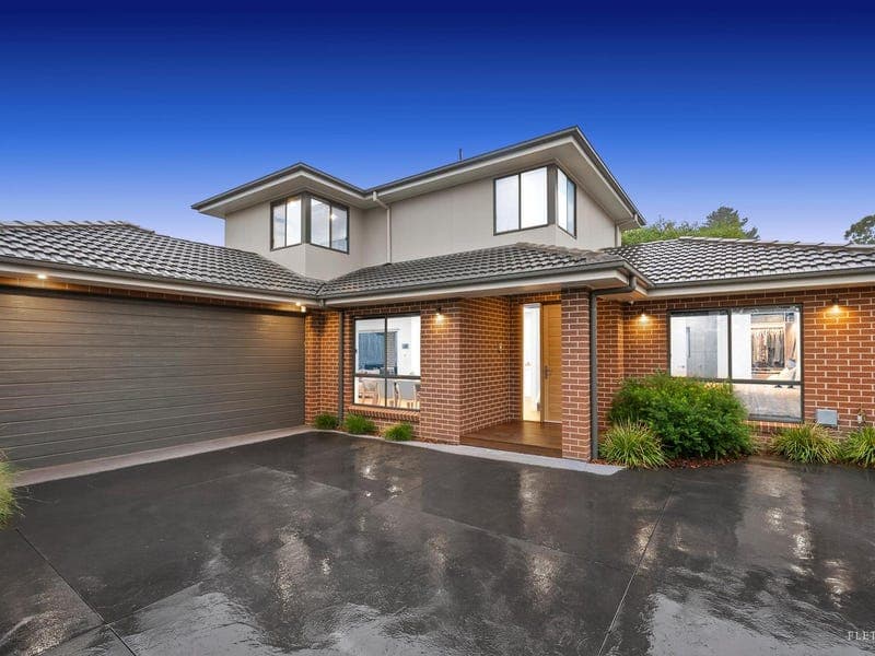 24A Ballantyne Crescent