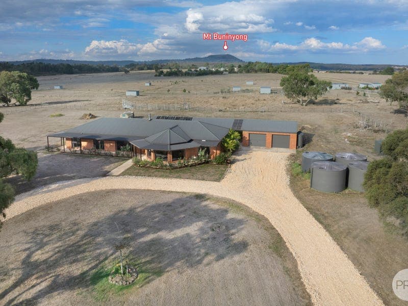 14 Chalk Hill Lane, Scotchmans Lead