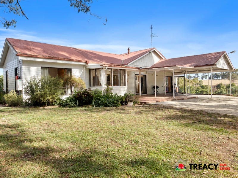 7960 South Gippsland Highway, Whitelaw