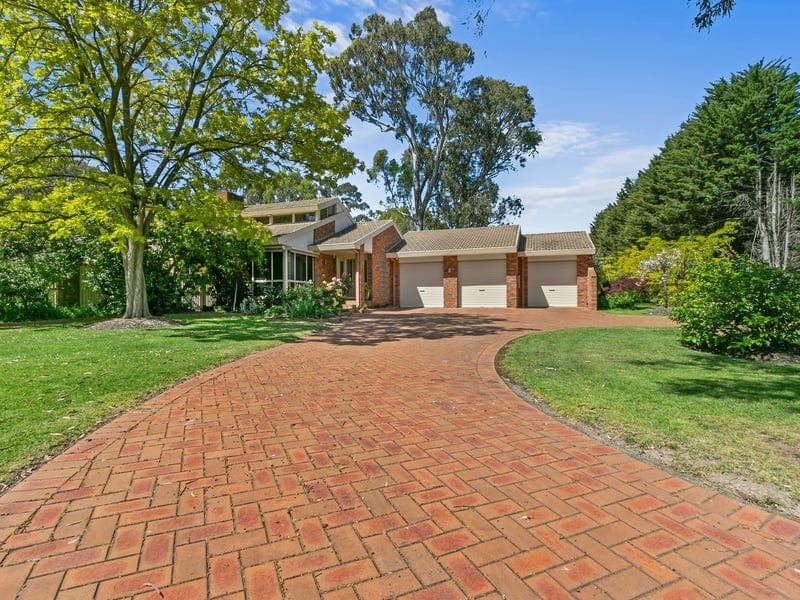 60 Ellavale Drive, Traralgon East