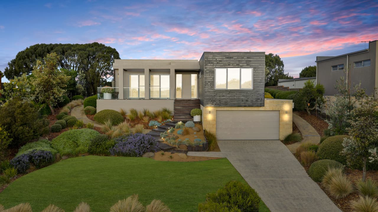 12 Old Tom Morris Lane