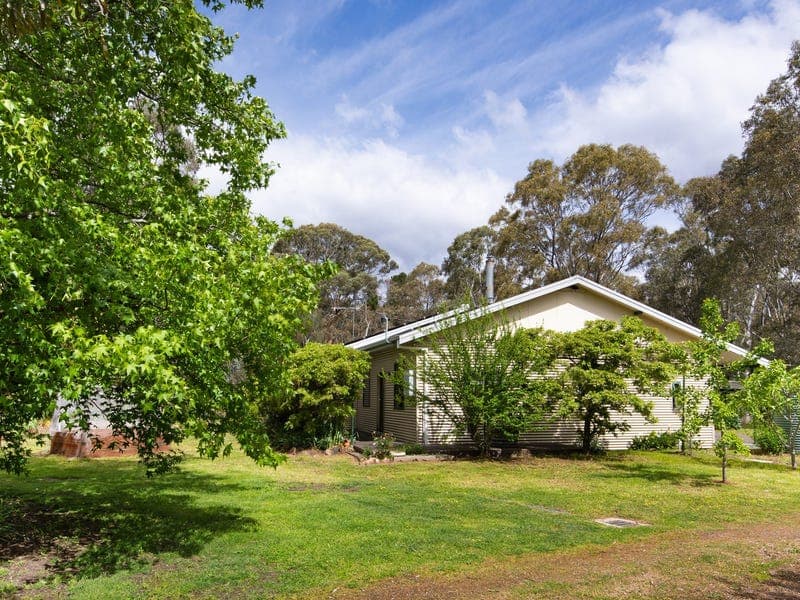 54 Specimen Gully Road, Barkers Creek