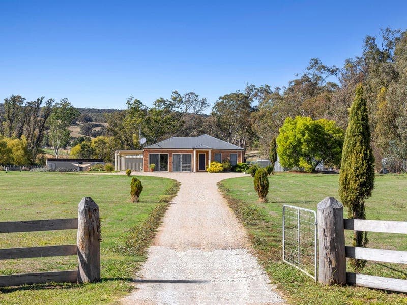 22 Metcalfe-Redesdale Road, Metcalfe