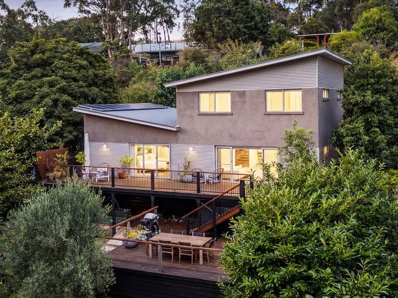 18 Jean Street, Upper Ferntree Gully