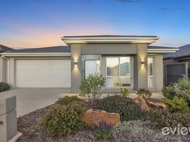 12 Maxwell Street, Officer South