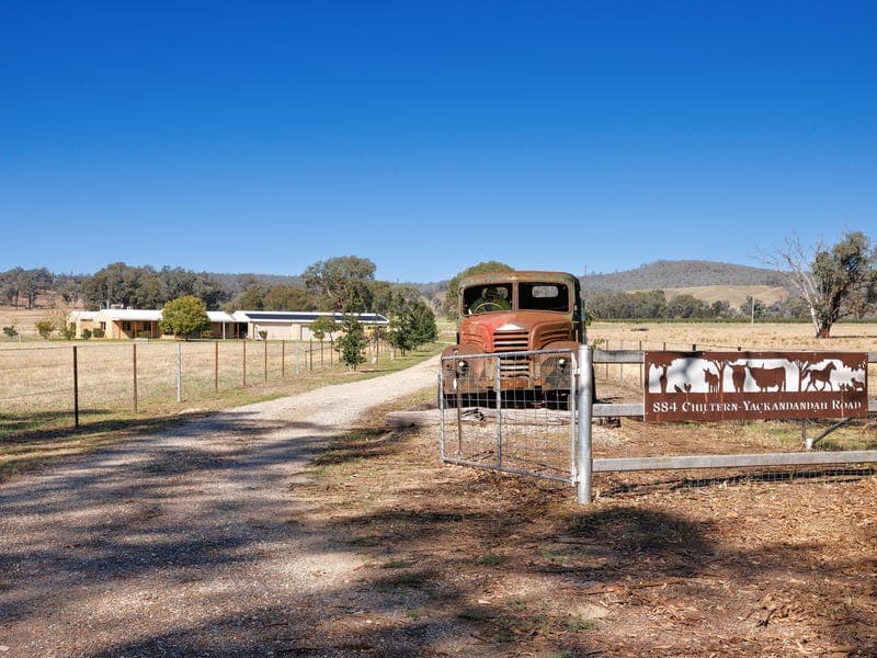 884 Chiltern-Yackandandah Road, Indigo Valley