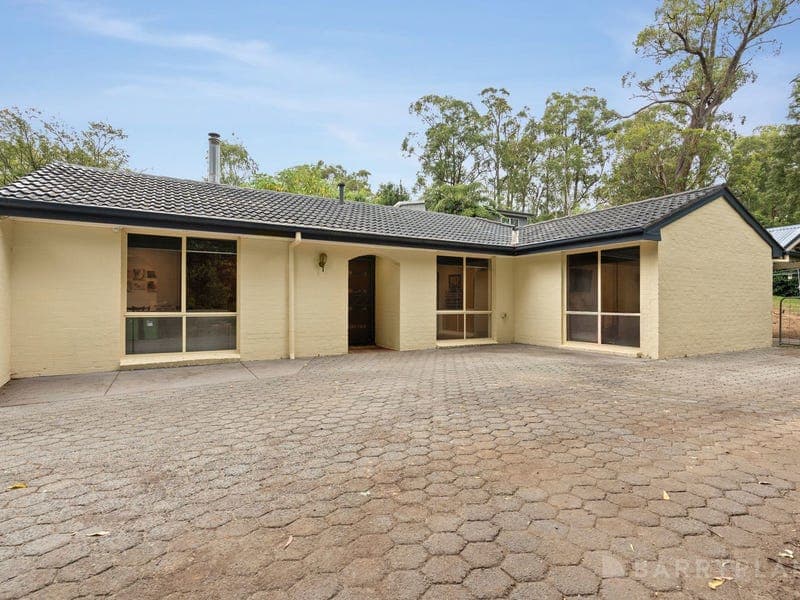 2 Dunstan Road, Avonsleigh