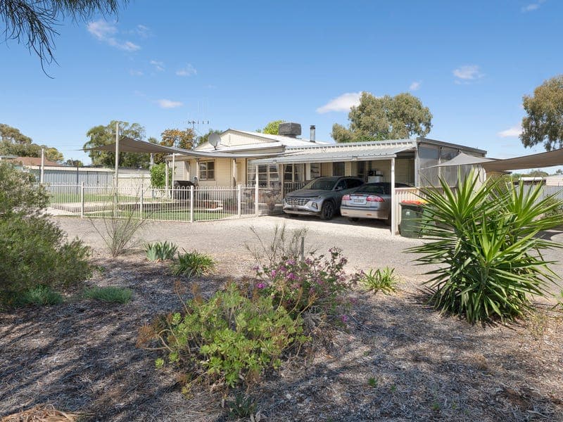 30 Station Street, Nyah West