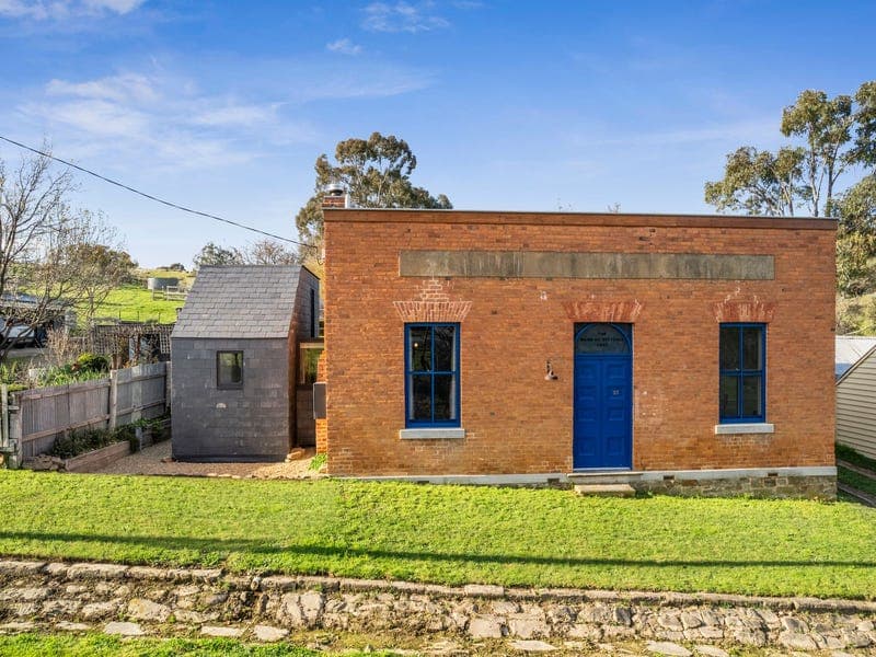 23 Burgoyne Street, Vaughan