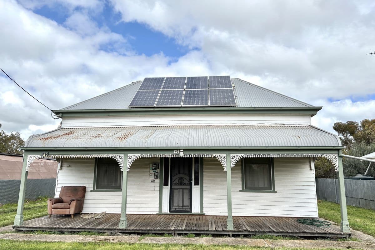 42 JORY STREET