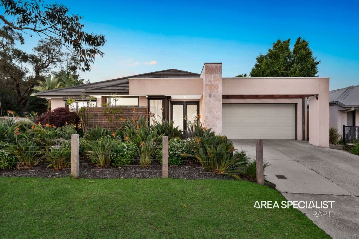 11 Lineham Drive