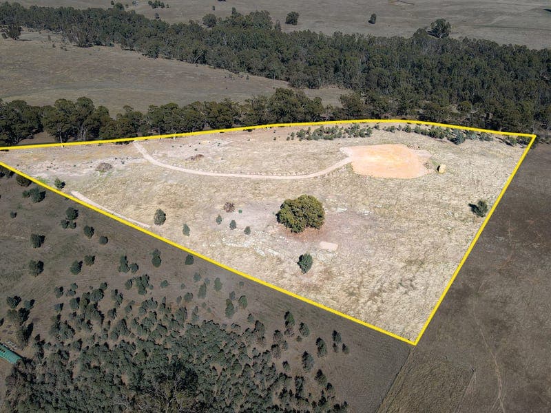 584 Mia Mia-Derrinal Road