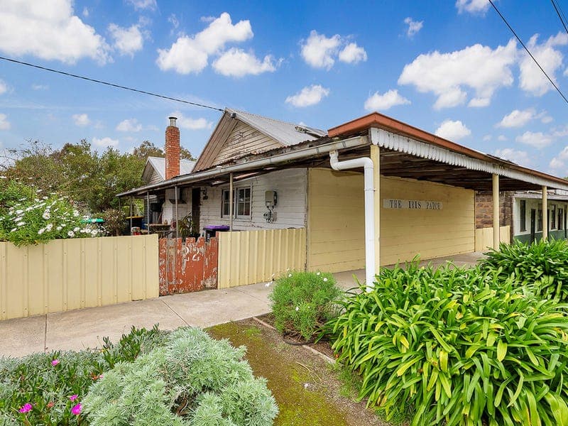 22 Brown Street, Caramut