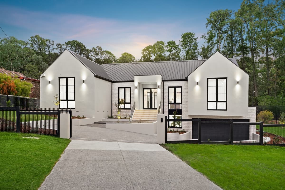 112 Woodhouse Road