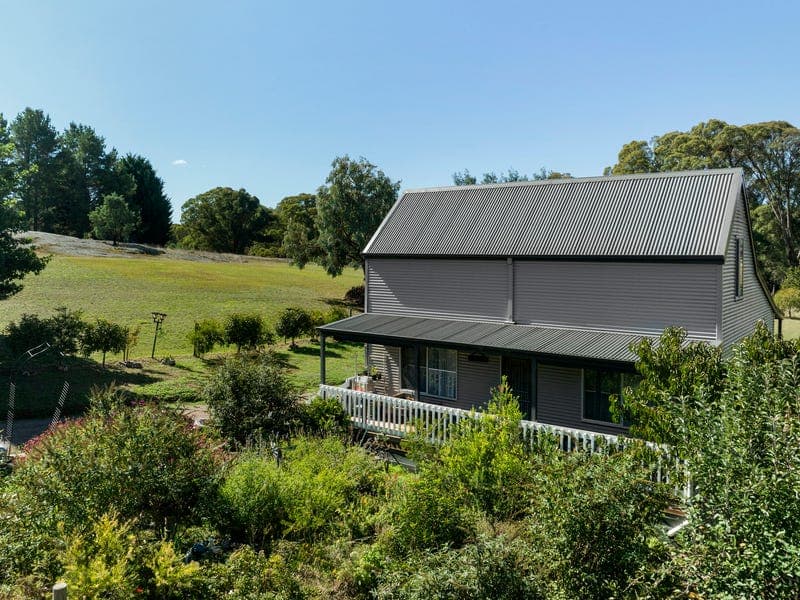 1 Spring Court, Strathbogie