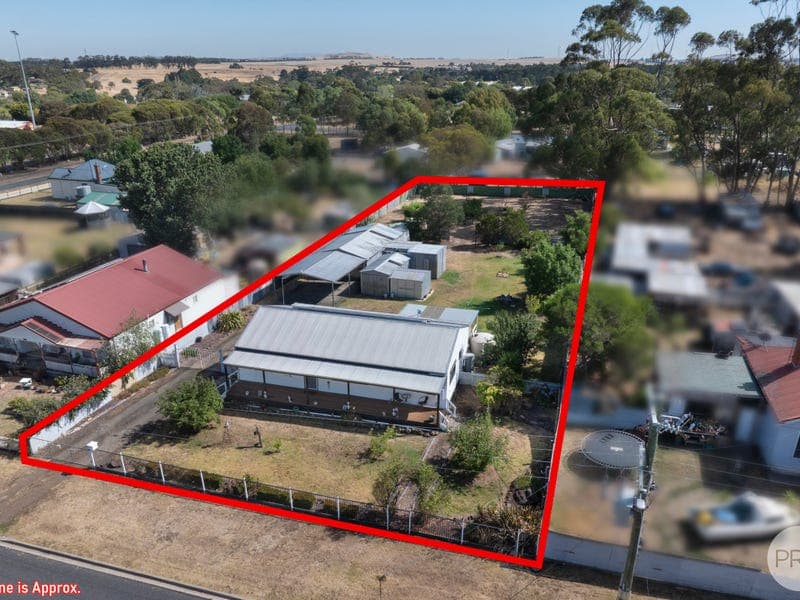 8 Osborne Street, Skipton