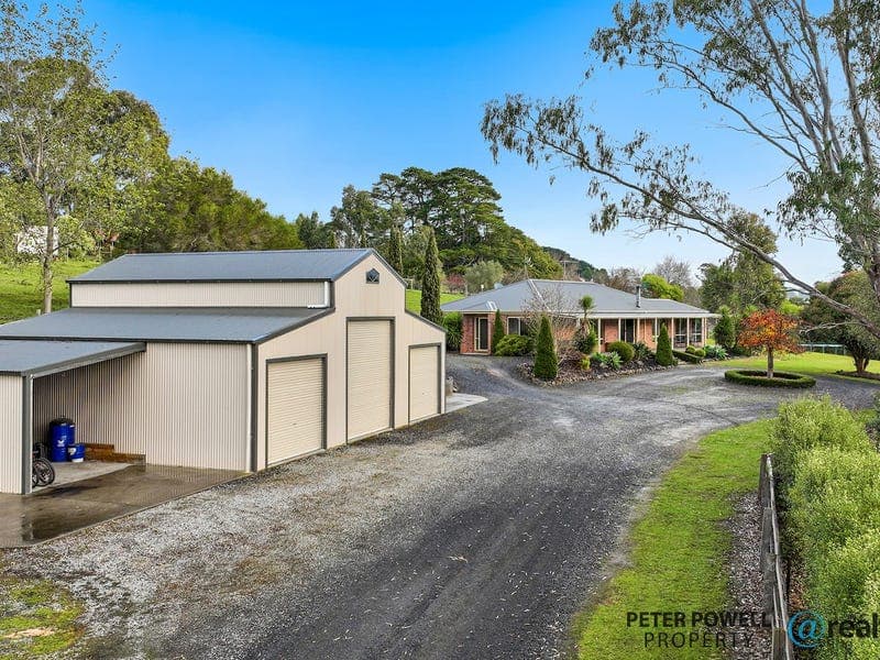 4 Chitalwood Court, Nilma