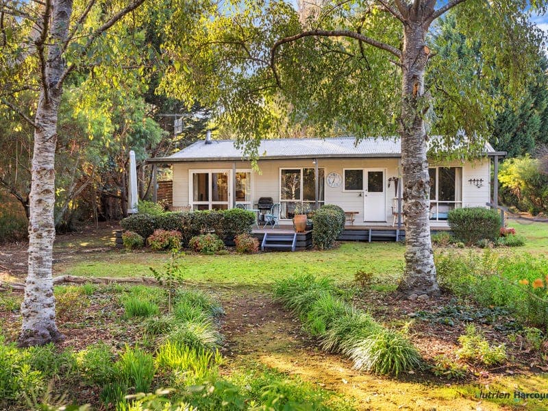 15 Mareeba Avenue, Buxton