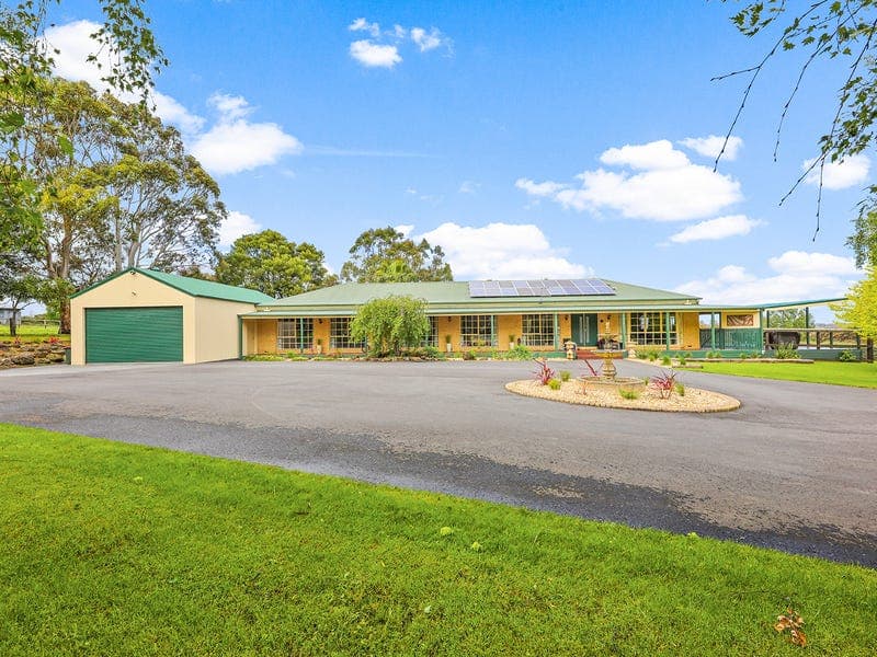 1716 Westernport Road, Heath Hill