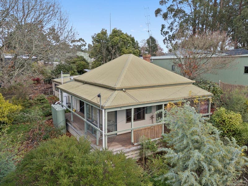 8 Blundy Street, Forrest