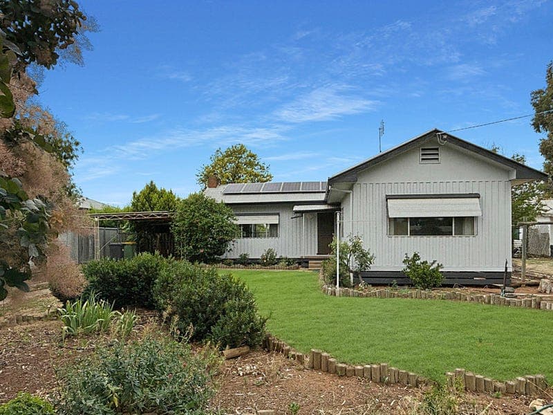 9 McGradie Street, Piangil