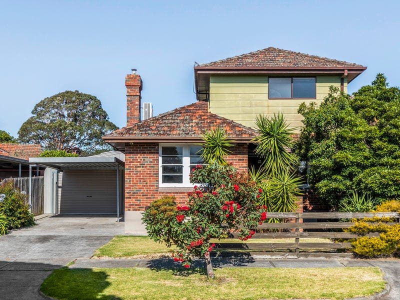 6 McGowan Avenue, Preston