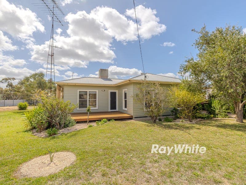 2-4 Monash Avenue, Underbool