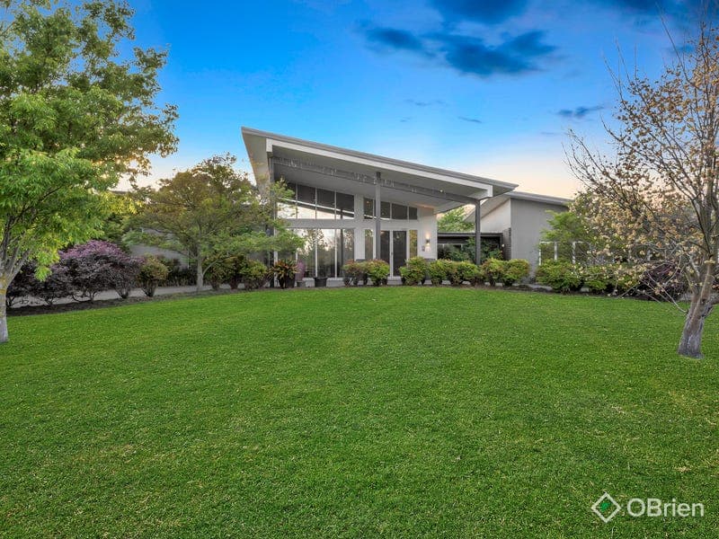 4-6 MEADOW ROAD