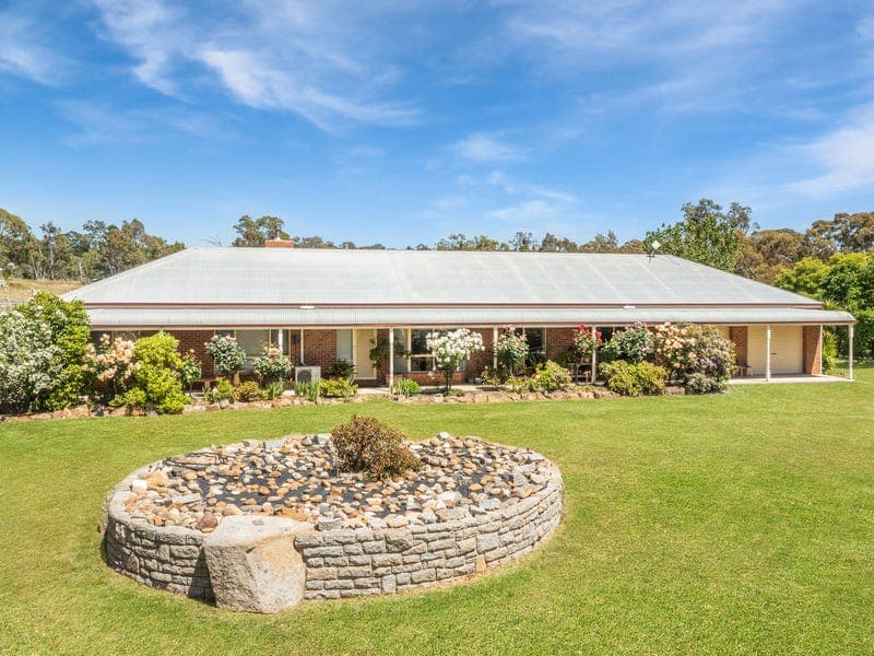 3749 Harmony Way, Harcourt