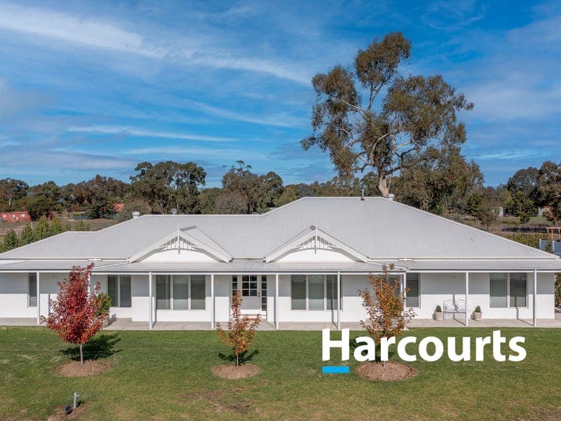 54 Wonga Park Drive, Waldara