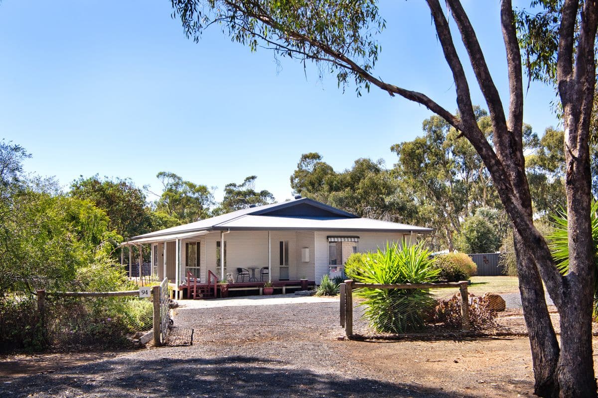 94 Cairn Curran Hall Road