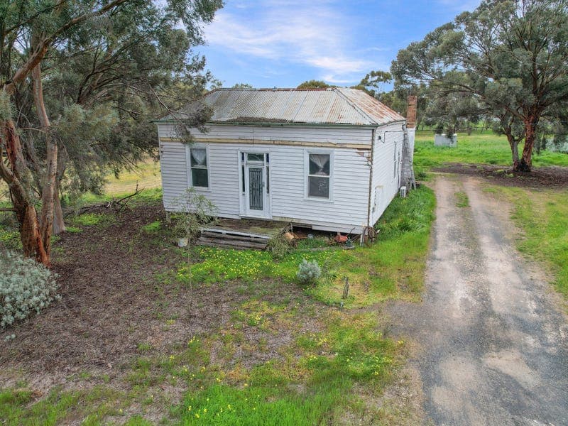 24 Yarrock Street, Kaniva