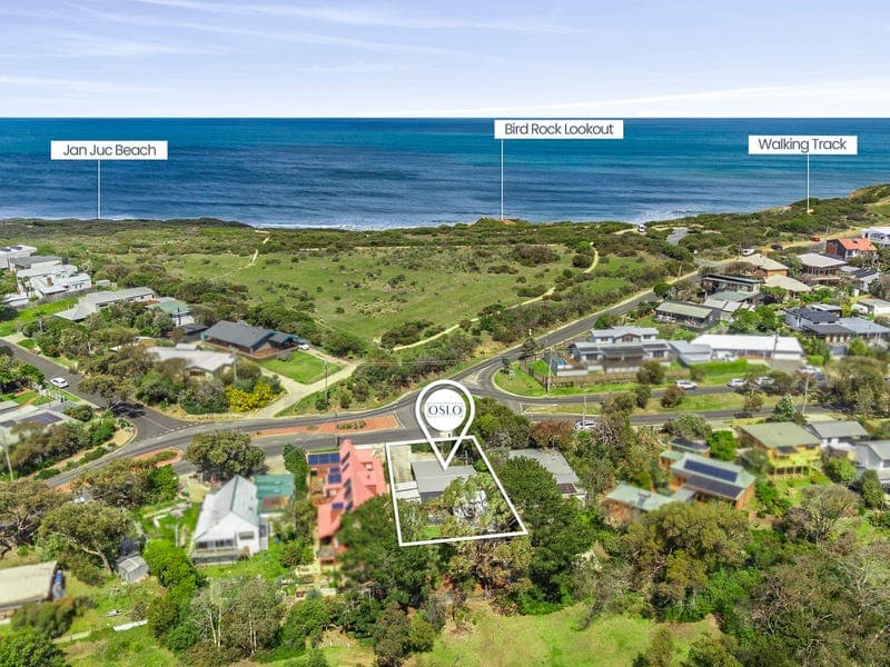 7 Sunset Strip, Jan Juc