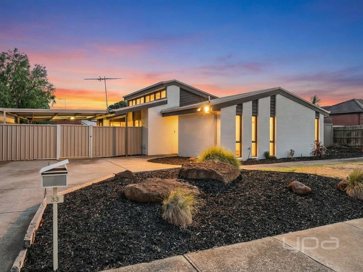 33 Black Dog Drive