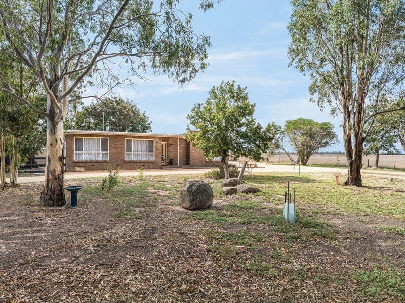 289 Thompson Road, Maude