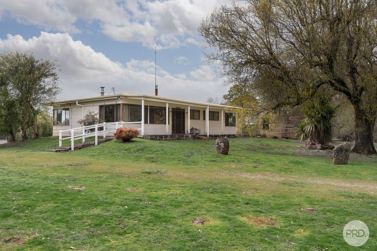 155 Creswick-Dean Road