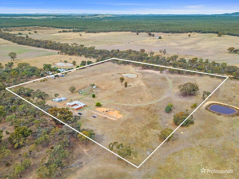 276 Lillicur Road, Amherst