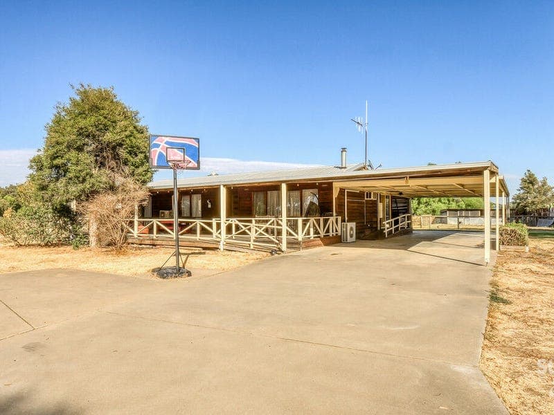 2910 Katamatite-Shepparton Main Road, Congupna