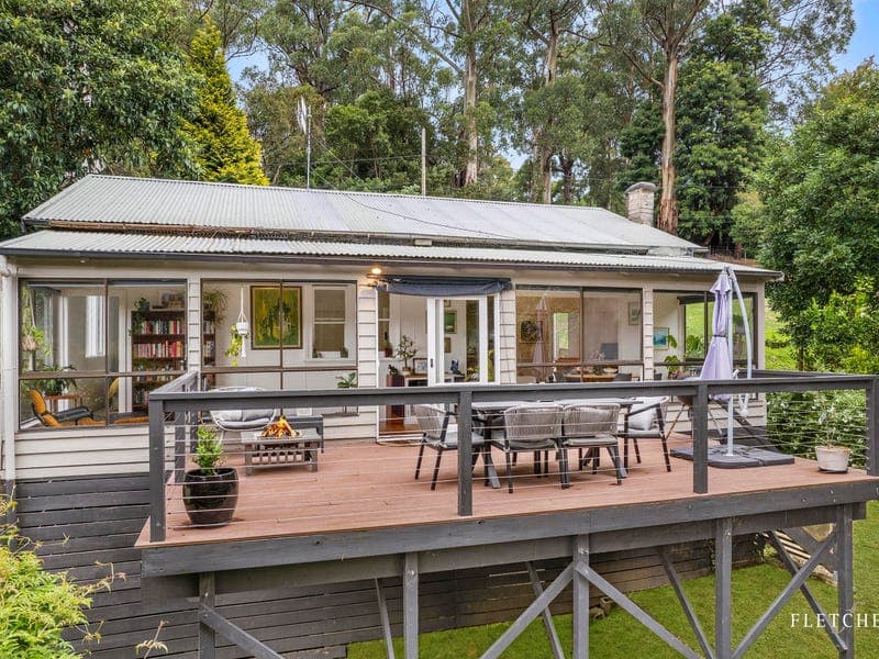 6 View Road, The Patch