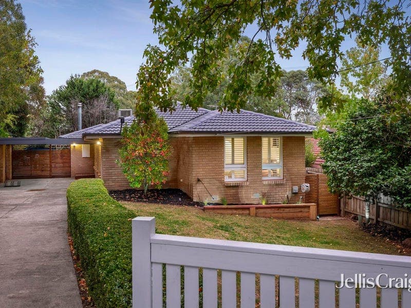 6 Lourie Court, Ringwood
