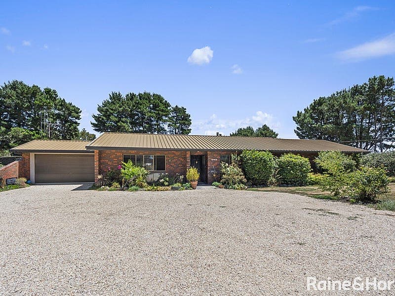 964 Kyneton-Metcalfe Road, Greenhill