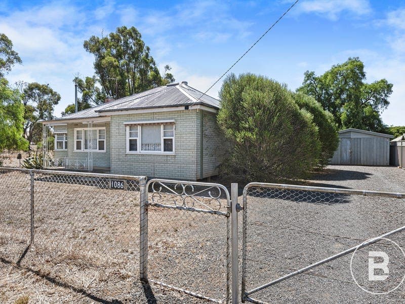 1086 Maryborough St Arnaud Road Wareek Via