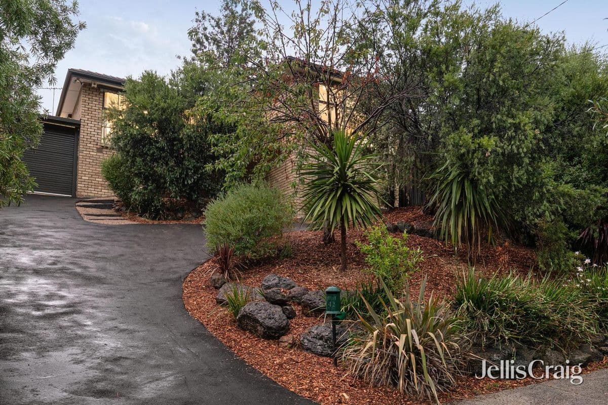 42 Hakea Street