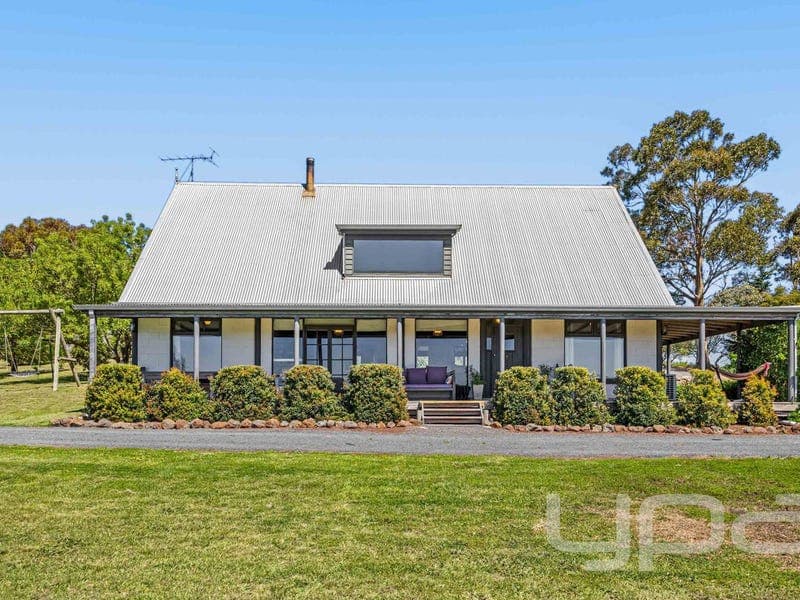 119 Ingliston Drive