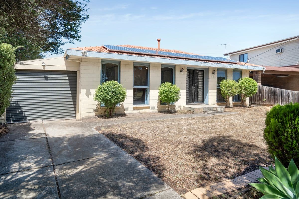 3 Ashleigh Court