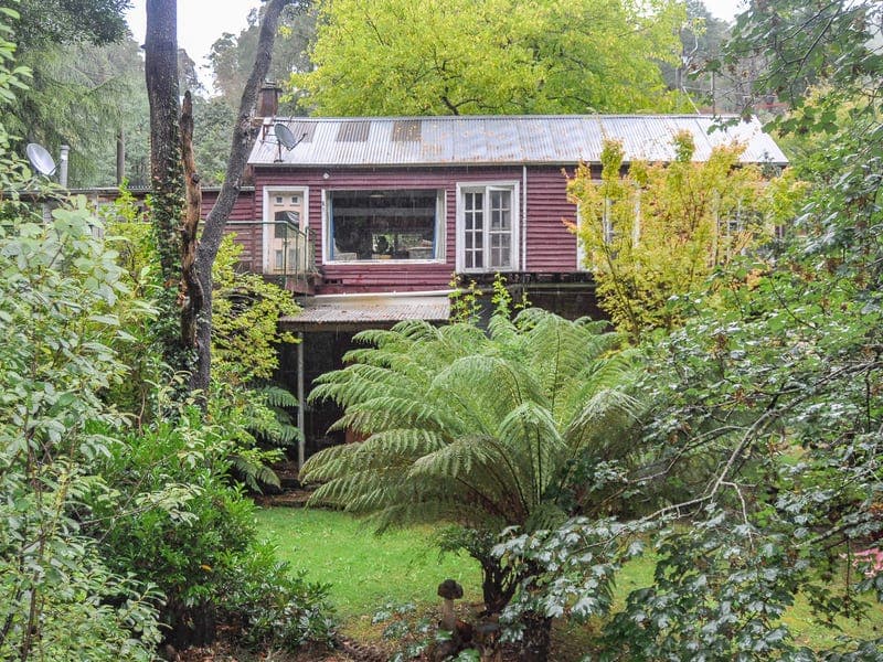 7439 Mansfield-Woods Point Road