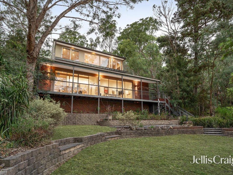 23 Hutchinson Avenue, Warrandyte