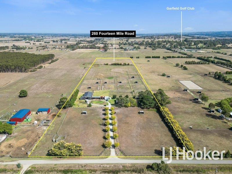 260 Fourteen Mile Road, Garfield